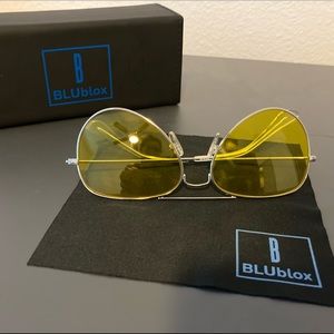 BLUblox Maverick SummerGlo Non-Prescription Blue Light Lenses w/ orig box/cloth